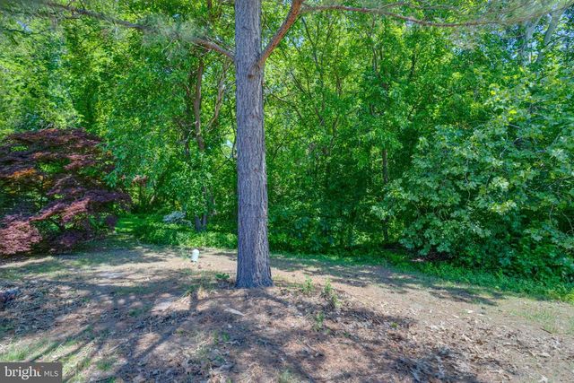 912 HINGHAM HARBOUR, Pasadena, MD 21122
