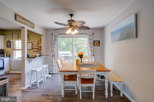 912 HINGHAM HARBOUR, Pasadena, MD 21122