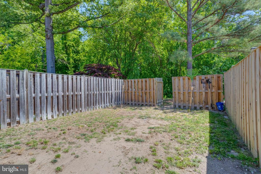Image 53 of property listing at 912 HINGHAM HARBOUR, Pasadena, MD 21122