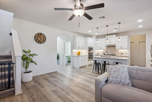 8720 Mina DR, Austin, TX 78747