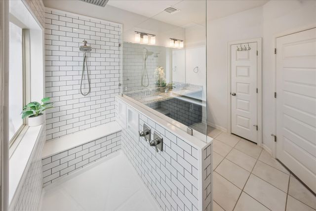 8720 Mina DR, Austin, TX 78747