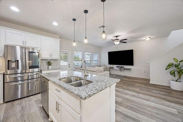 8720 Mina DR, Austin, TX 78747