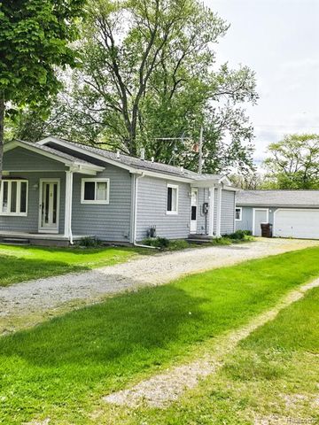 12929 Matthews Street, Carleton, MI 48117