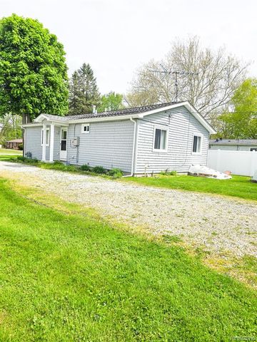 12929 Matthews Street, Carleton, MI 48117