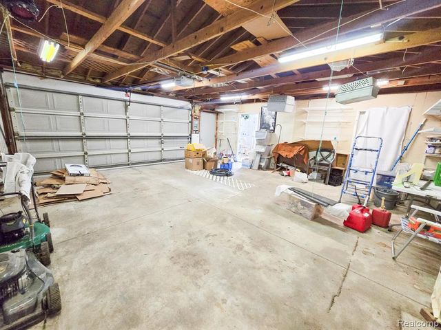 12929 Matthews Street, Carleton, MI 48117