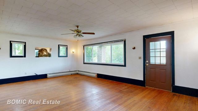4338 Williamson Road, Saginaw, MI 48601