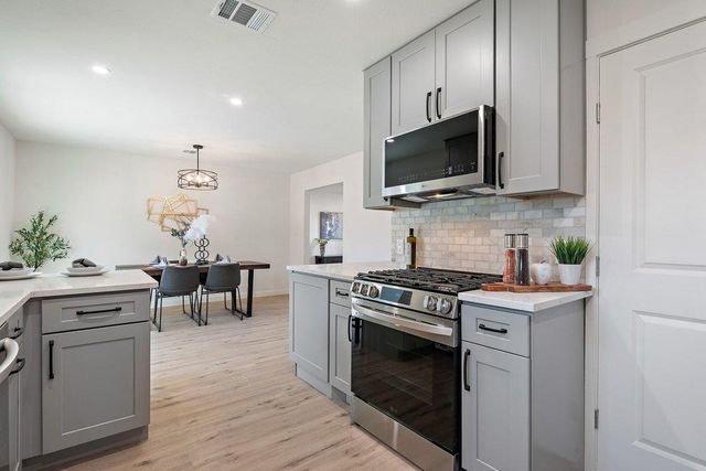 5327 Wellington DR, Austin, TX 78723