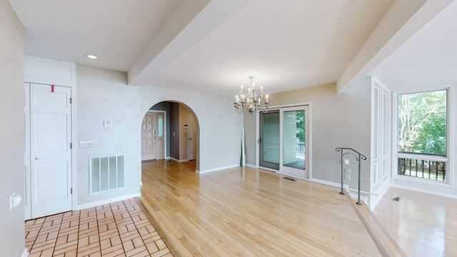 305 Keck Ln, Buchanan, TN 38222