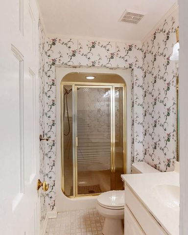 305 Keck Ln, Buchanan, TN 38222