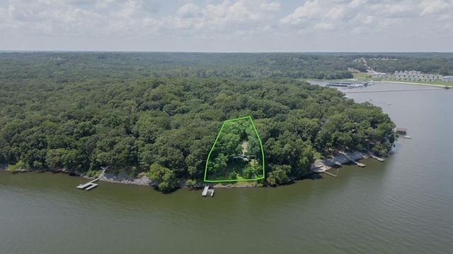 305 Keck Ln, Buchanan, TN 38222
