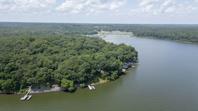 305 Keck Ln, Buchanan, TN 38222