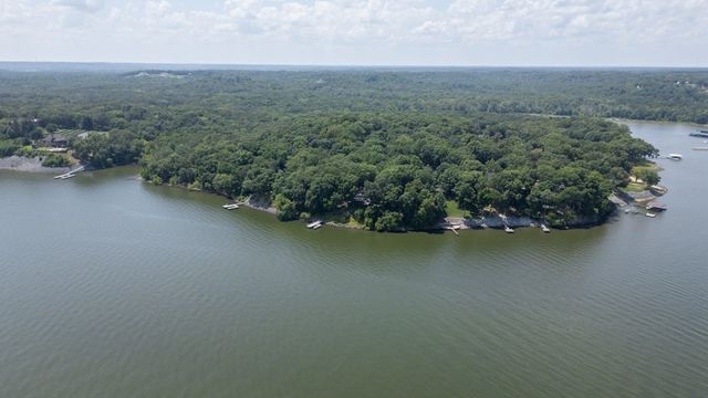 305 Keck Ln, Buchanan, TN 38222