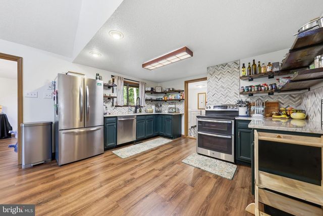 120 TRAILBLAZER LN, Hedgesville, WV 25427