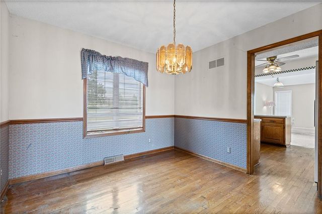 505 NW 87th Terrace, Kansas City, MO 64155