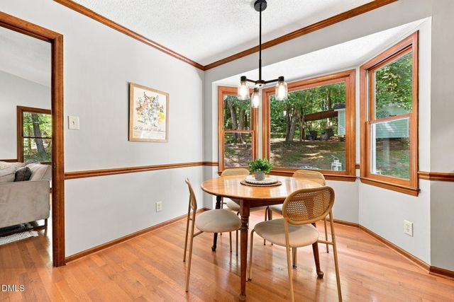 7825 Country Knoll Road, Bahama, NC 27503
