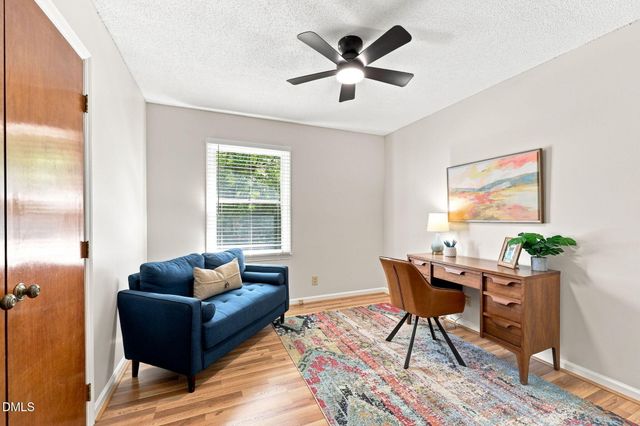 7825 Country Knoll Road, Bahama, NC 27503