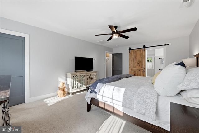 12462 CAVALIER DR, Woodbridge, VA 22192