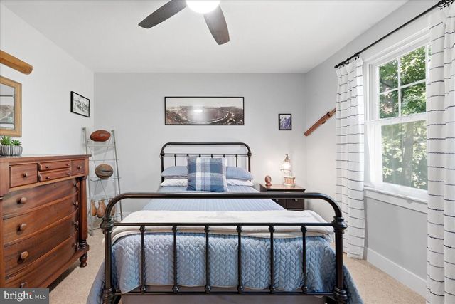 12462 CAVALIER DR, Woodbridge, VA 22192
