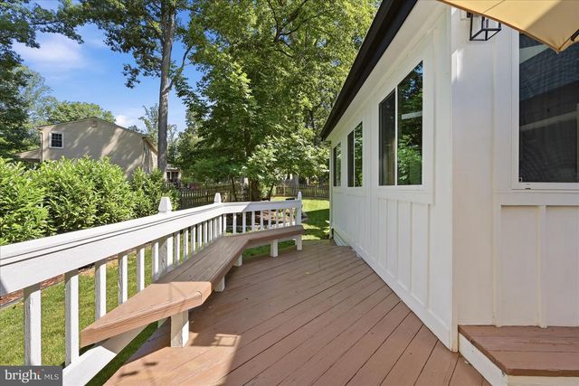 12462 CAVALIER DR, Woodbridge, VA 22192