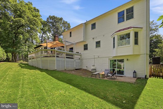 12462 CAVALIER DR, Woodbridge, VA 22192