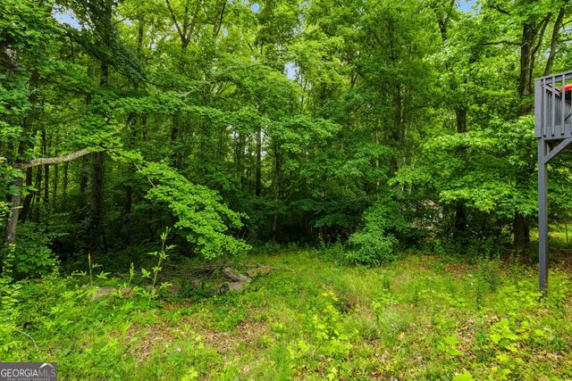 134 Landing Lane, Powder Springs, GA 30127