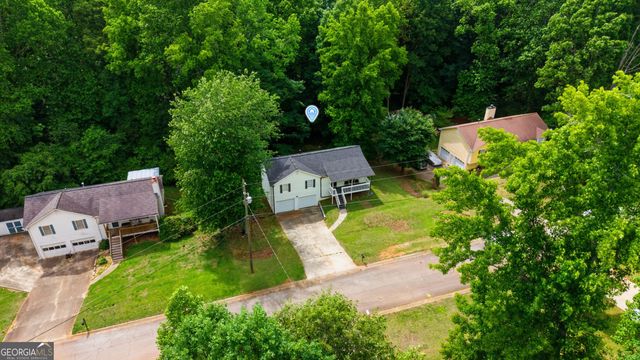 134 Landing Lane, Powder Springs, GA 30127