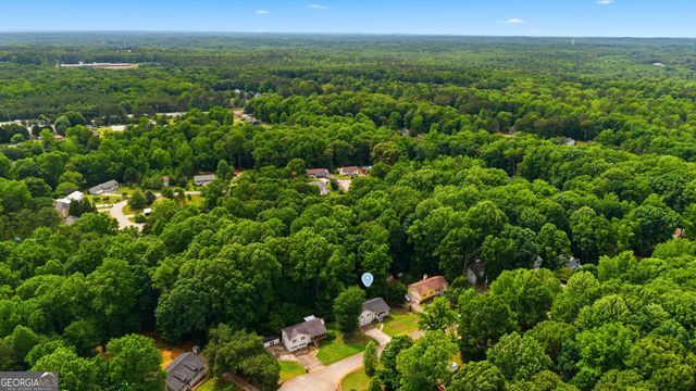134 Landing Lane, Powder Springs, GA 30127