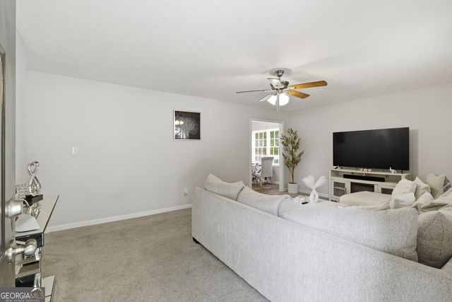 134 Landing Lane, Powder Springs, GA 30127