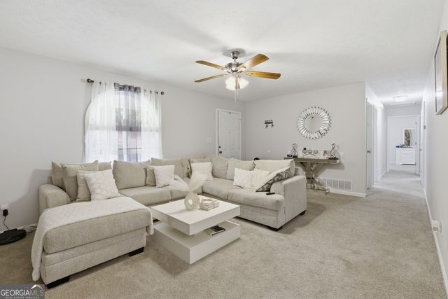 134 Landing Lane, Powder Springs, GA 30127