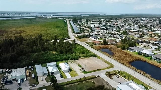 11981 Scallop DR, Cape Coral, FL 33991