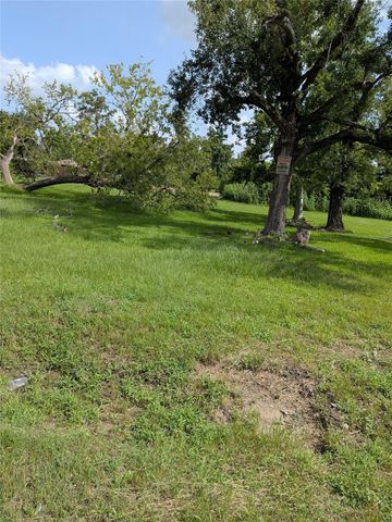 4309 Weaver Road, Houston, TX 77016