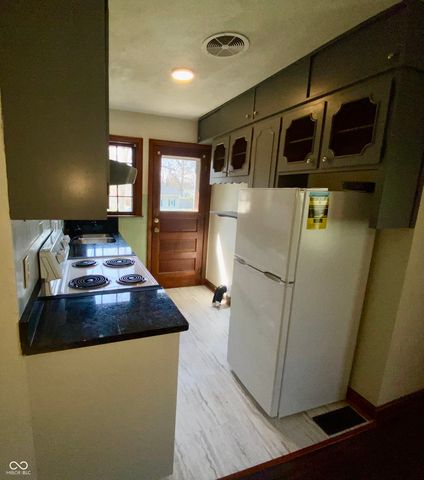 334 Central Avenue, Anderson, IN 46012