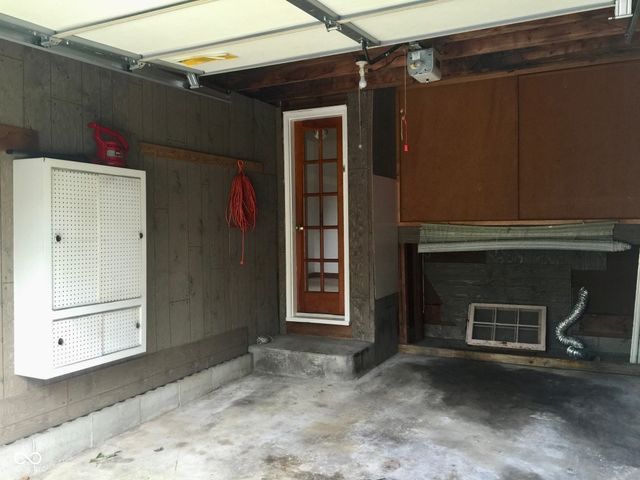 334 Central Avenue, Anderson, IN 46012