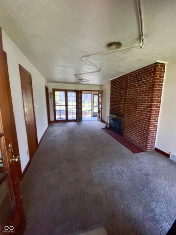 334 Central Avenue, Anderson, IN 46012