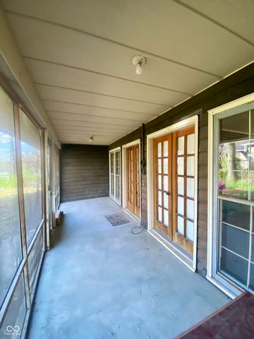 334 Central Avenue, Anderson, IN 46012