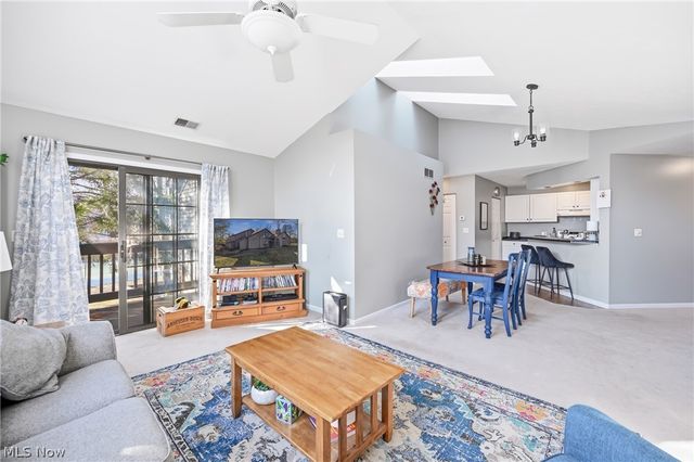 1183 Red Tail Hawk Drive 5, Boardman, OH 44512