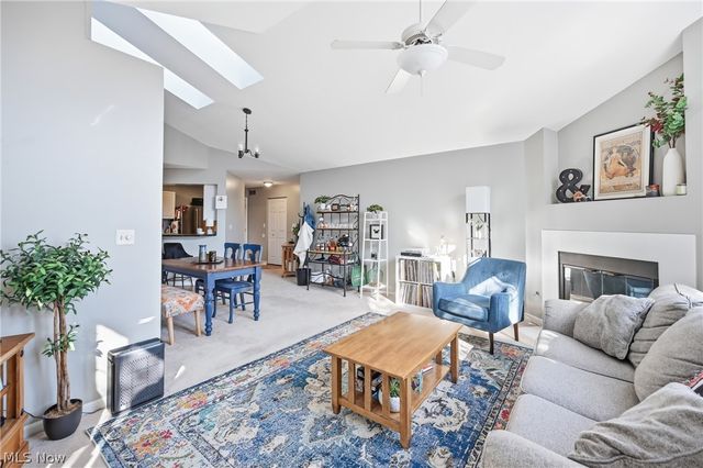 1183 Red Tail Hawk Drive 5, Boardman, OH 44512