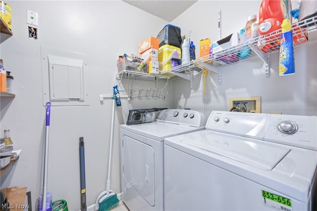 1183 Red Tail Hawk Drive 5, Boardman, OH 44512