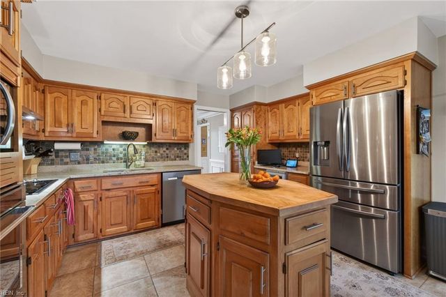 5425 Todd ST, Virginia Beach, VA 23464