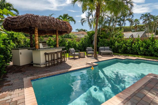 6670 NW 27th Avenue, Boca Raton, FL 33496