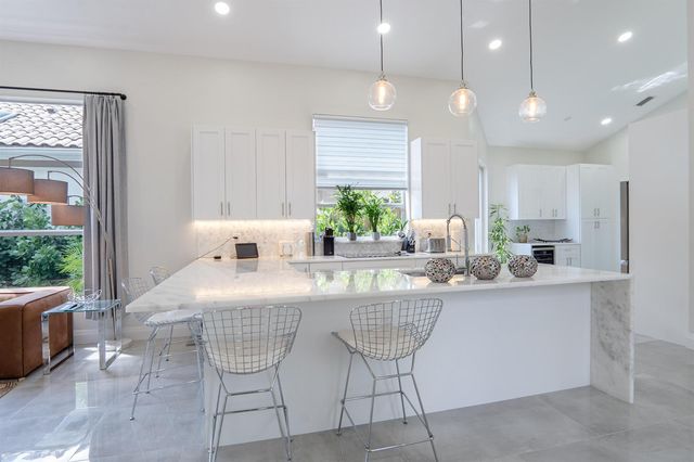 6670 NW 27th Avenue, Boca Raton, FL 33496