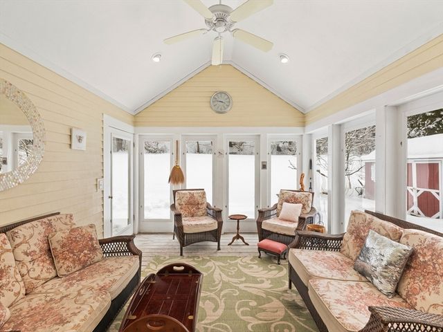 59 Lexington Drive, Acton, MA 01720