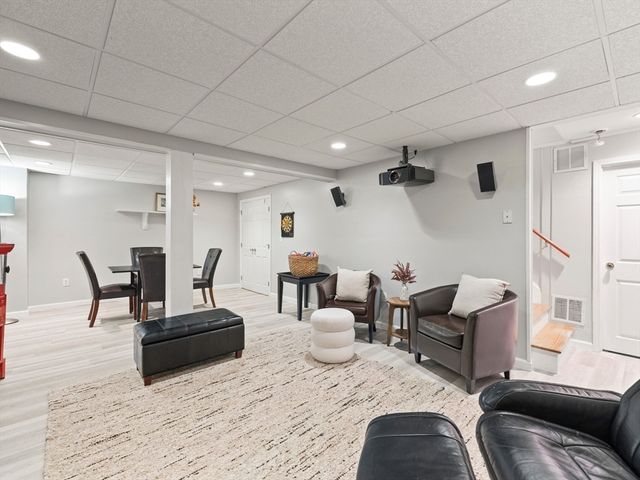 59 Lexington Drive, Acton, MA 01720