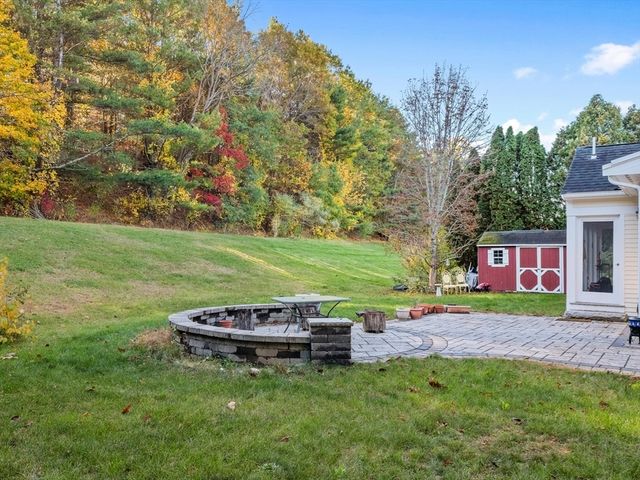 59 Lexington Drive, Acton, MA 01720