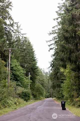 8531 NE Willow Drive, Olympia, WA 98506