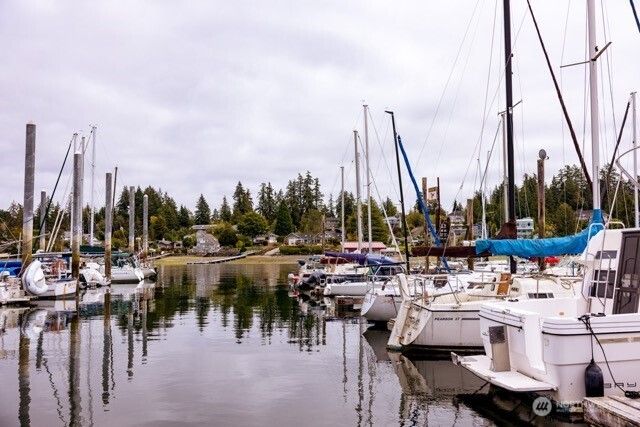 8531 NE Willow Drive, Olympia, WA 98506
