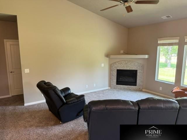 14260 Whitmore Street, Omaha, NE 68142