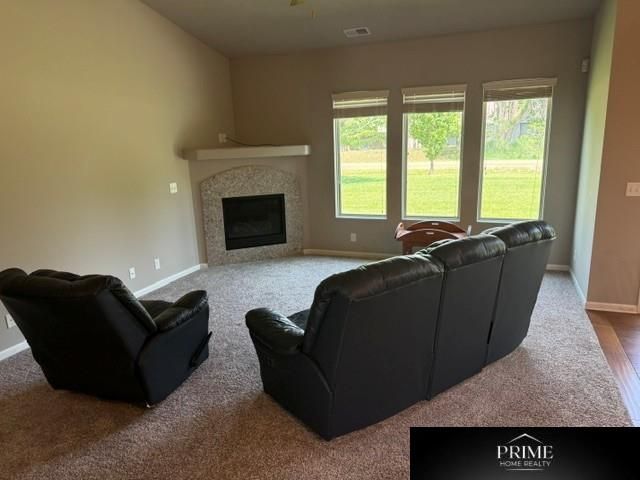 14260 Whitmore Street, Omaha, NE 68142