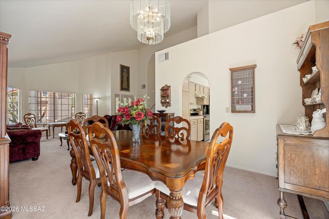 1091 W Graythorn Place, Oro Valley, AZ 85737