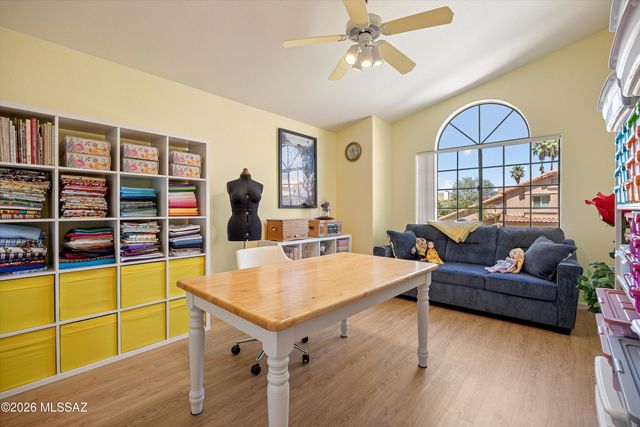 1091 W Graythorn Place, Oro Valley, AZ 85737